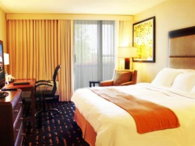 מלון רוזמונט Wyndham Chicago O'Hare מראה חיצוני תמונה